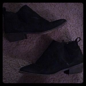 Ankle booties